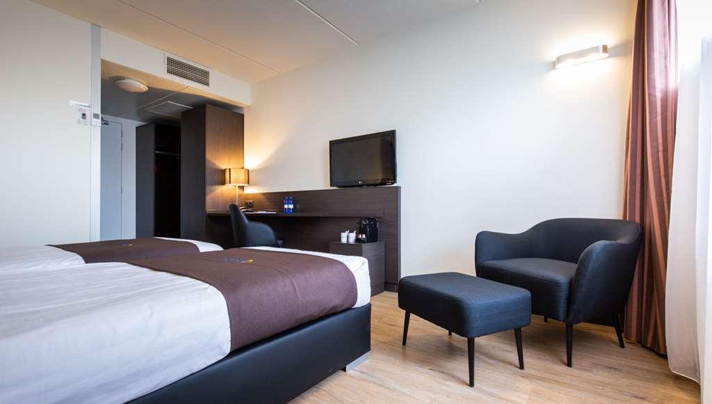 Best Western Plus Amsterdam Airport Hotel Hoofddorp Quarto foto